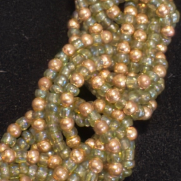 Elegant Gold Beaded Necklace C1948 (Aw16) - Picture 3 of 5